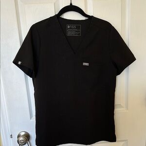 FIGS Black Scrub Top